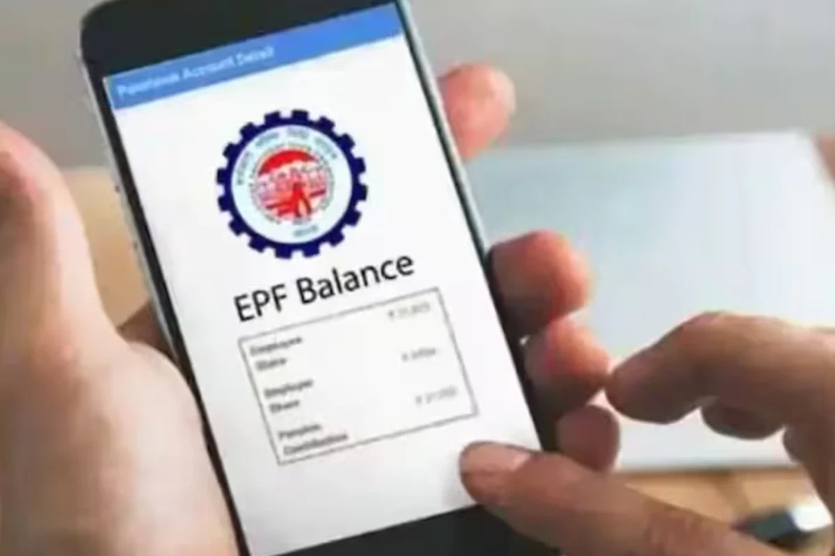PF Interest Money Transfer: फटाफट चेक करें अकाउंट, कल सरकार ने डाला 34 करोड़ खातों में पैसा!