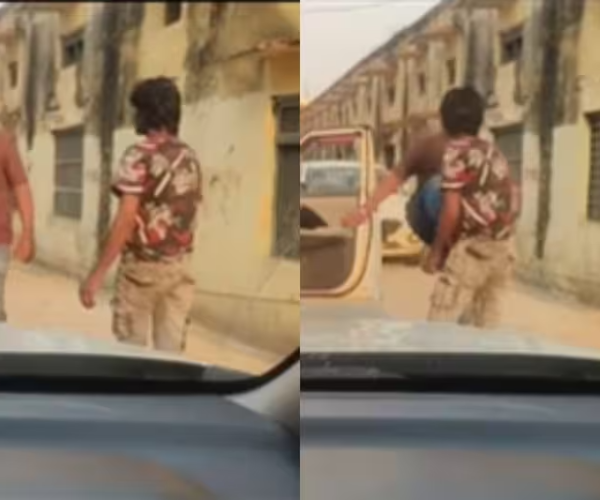 सैलरी मांगी तो भड़का ठेकेदार! सफाई कर्मचारी को लात मारने का VIDEO वायरल